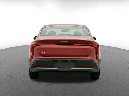 Used 2025 Kia K4 FWD image 8