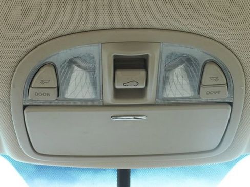 Used 2012 Hyundai Santa Fe Limited FWD image 19