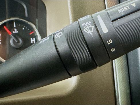 Used 2011 Jeep Liberty Sport w/ Popular Equipment Group AWD/4WD image 14