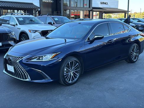 Used 2023 Lexus ES 350 350 image 4