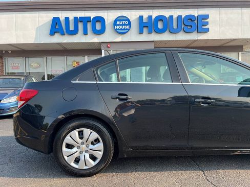 Used 2012 Chevrolet Cruze LS w/ Connectivity Package FWD image 36