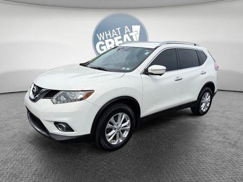Used 2014 Nissan Rogue SV w/ SV Premium Package AWD/4WD image 8