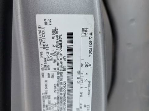 Used 2017 Ford Escape SE AWD/4WD image 24