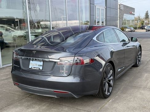 Used 2016 Tesla Model S P100D image 8