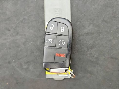 Used 2019 Jeep Grand Cherokee Laredo AWD/4WD image 20