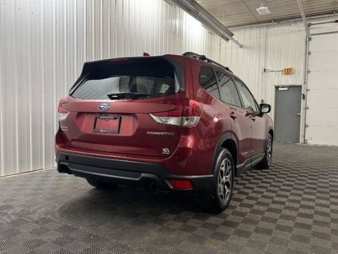 Used 2020 Subaru Forester Premium w/ Popular Package #1 AWD/4WD image 26