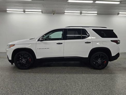 Used 2021 Chevrolet Traverse Premier w/ Redline Edition AWD/4WD image 9