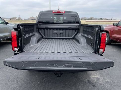New 2025 Chevrolet Colorado Z71 w/ Technology Package AWD/4WD image 24