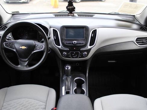 Used 2018 Chevrolet Equinox LS w/ LPO, Protection Package AWD/4WD image 13