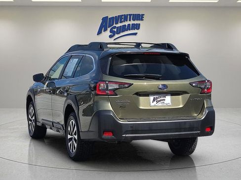 Certified 2024 Subaru Outback Premium AWD/4WD image 5