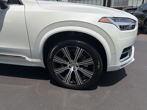 Certified 2024 Volvo XC90 B6 Ultimate AWD/4WD image 13