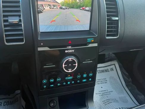 Used 2013 Ford Flex Limited AWD/4WD image 22