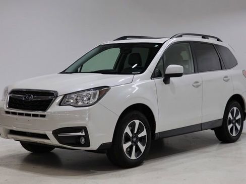 Used 2017 Subaru Forester 2.5i Limited w/ Popular Package #2 AWD/4WD image 2