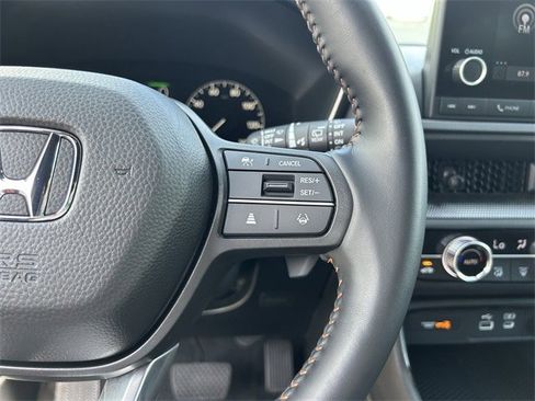 Used 2025 Honda CR-V Sport image 27