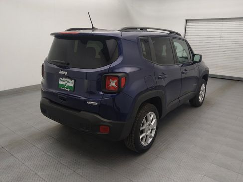Used 2020 Jeep Renegade Latitude w/ Cold Weather Group image 9