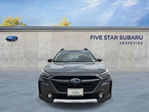 Used 2025 Subaru Outback Premium image 3