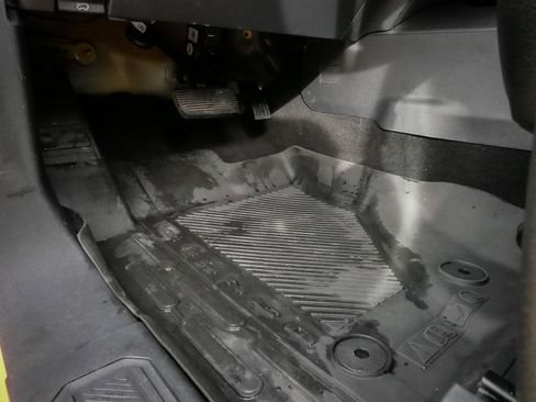 Used 2022 Ford Bronco 4-Door image 17