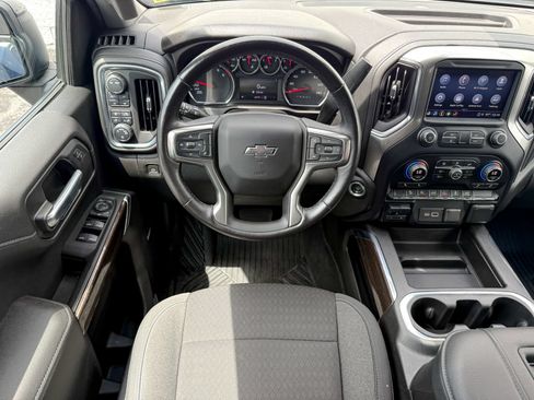 Certified 2021 Chevrolet Silverado 1500 LT Trail Boss w/ Convenience Package II AWD/4WD image 31