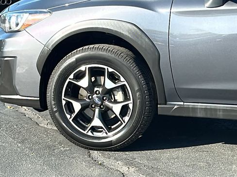 Used 2020 Subaru Crosstrek 2.0i Premium w/ Moonroof Package 2 AWD/4WD image 9