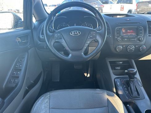 Used 2015 Kia Forte EX w/ EX Premium Package image 17