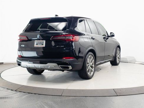 Used 2021 BMW X5 xDrive40i w/ Premium Package 3 AWD/4WD image 12