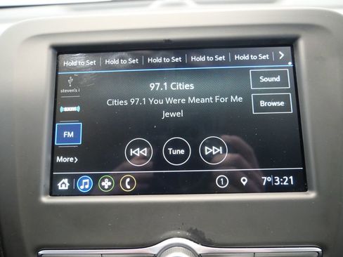 Used 2019 Chevrolet Equinox LT image 19