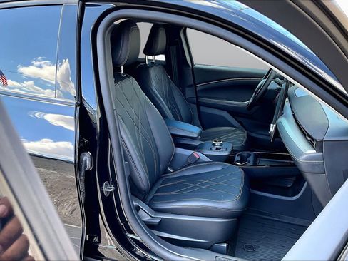 Used 2023 Ford Mustang Mach-E Select RWD image 8