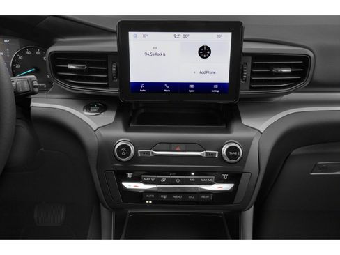 Used 2020 Ford Explorer XLT w/ Equipment Group 202A image 46