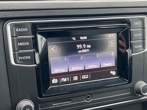 Used 2017 Volkswagen Jetta S image 14