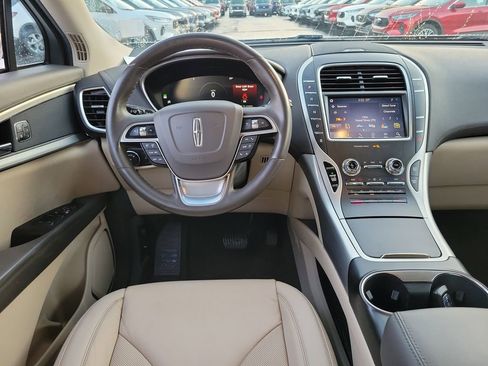 Certified 2020 Lincoln Nautilus Premier w/ Equipment Group 101A image 12