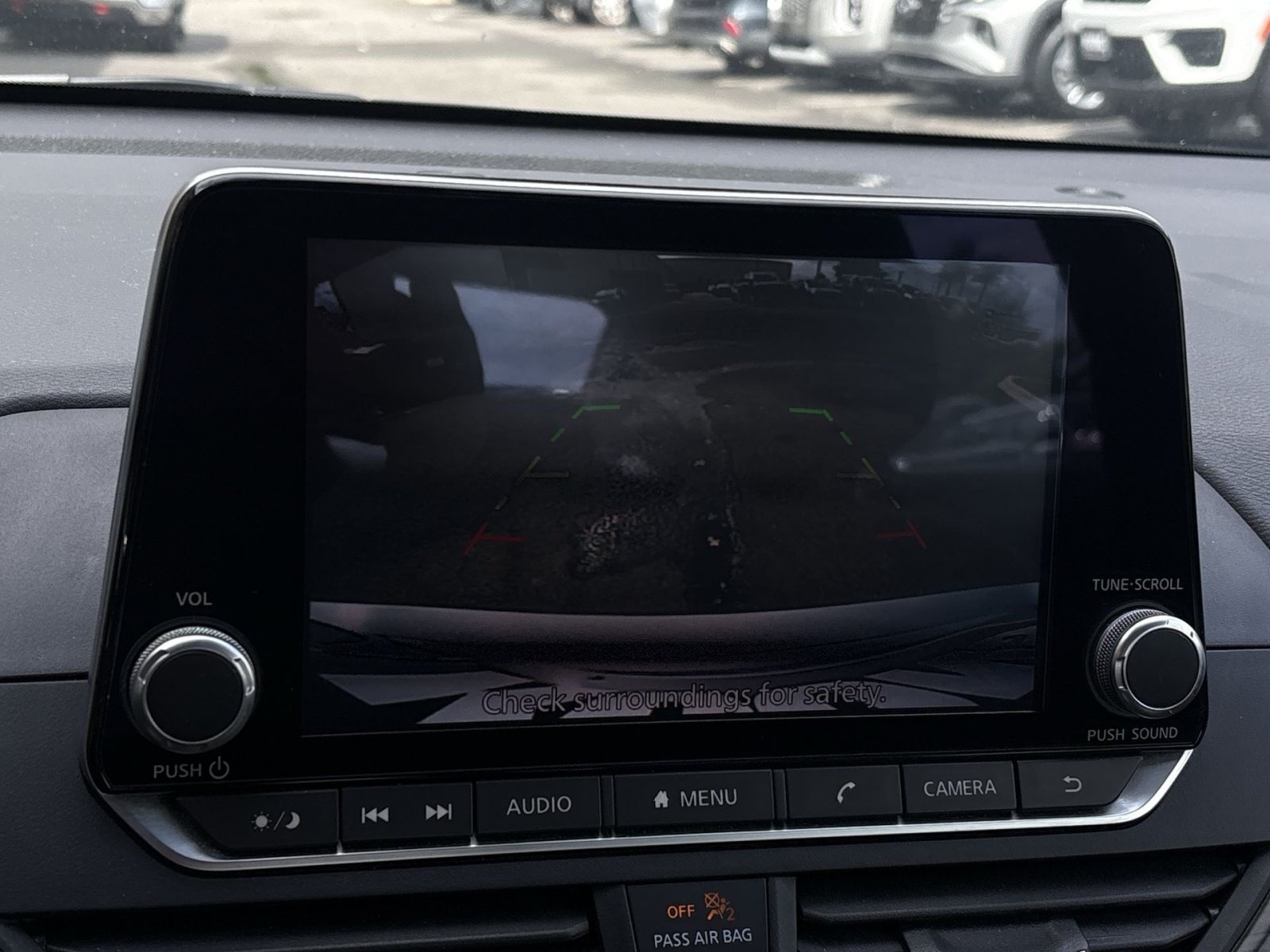 Used 2024 Nissan Altima 2.5 SV FWD image 19