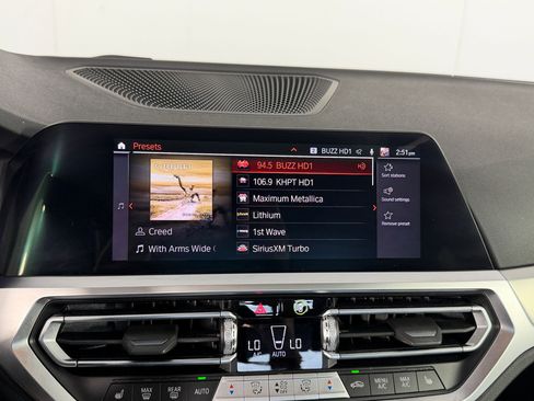 Used 2023 BMW 430i Coupe w/ M Sport Package image 26