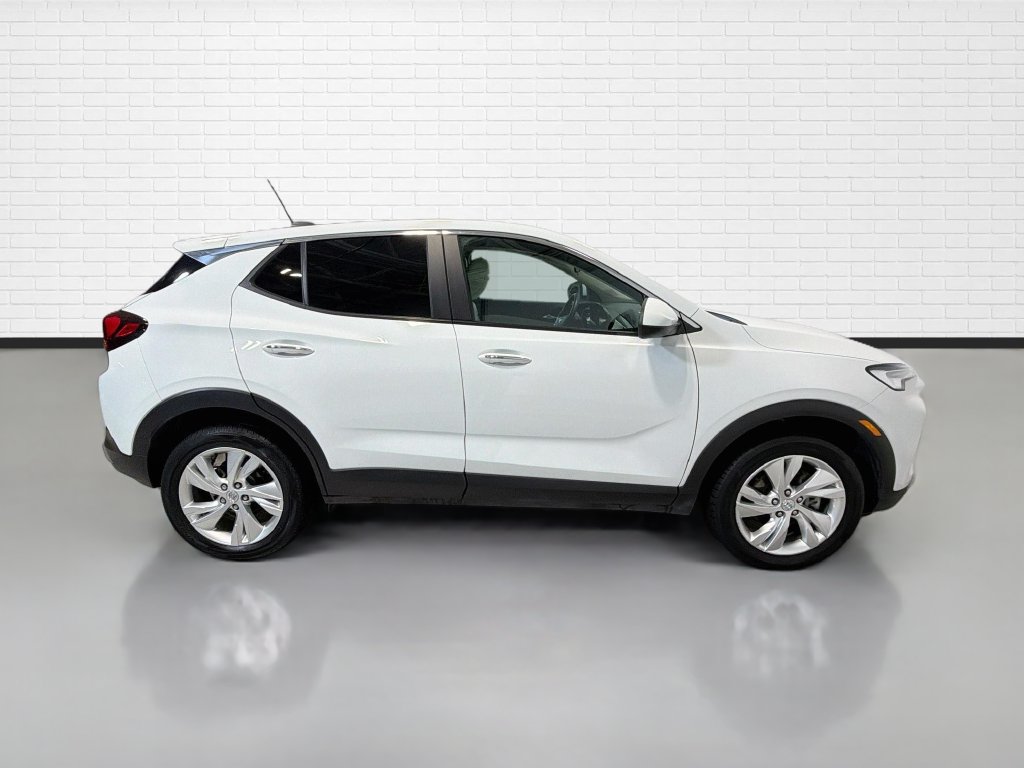 Used 2024 Buick Encore GX Preferred AWD/4WD image 10