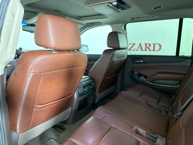 Used 2018 Chevrolet Suburban Premier AWD/4WD image 22