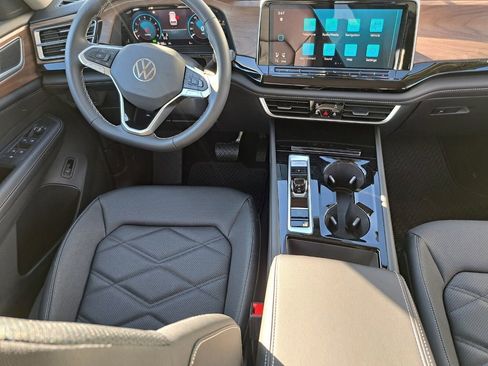 New 2026 Volkswagen Atlas SE image 20