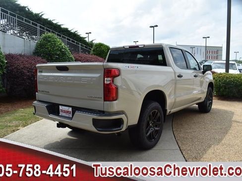 New 2026 Chevrolet Silverado 1500 Custom AWD/4WD image 10