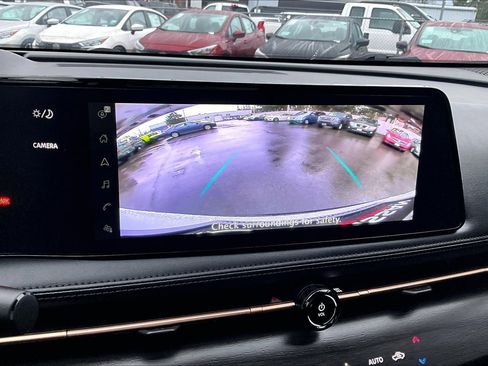 Used 2023 Nissan Ariya AWD image 13