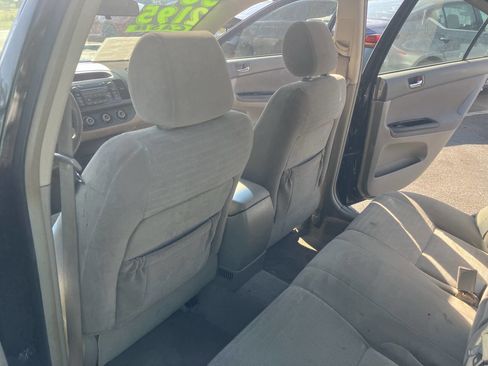 Used 2006 Toyota Camry LE FWD image 22