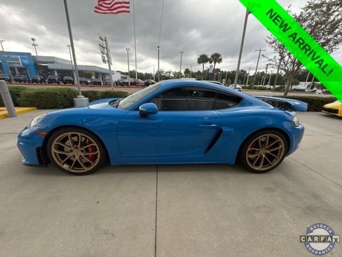 Used 2022 Porsche 718 Cayman GT4 w/ Light Design Package RWD image 16
