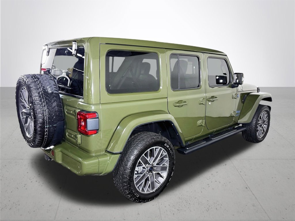 Used 2024 Jeep Wrangler High Altitude AWD/4WD image 7