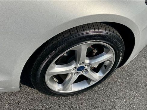 Used 2016 Ford Fusion SE AWD/4WD image 26