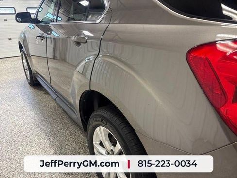 Used 2011 Chevrolet Equinox LT w/ All-Star Package FWD image 10