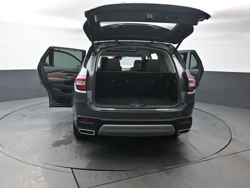 Used 2025 Honda Pilot Elite image 49