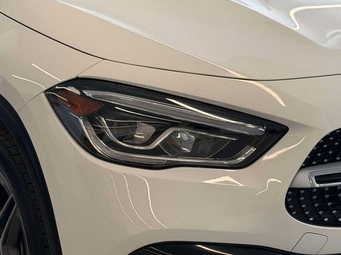Certified 2022 Mercedes-Benz GLA 250 4MATIC image 9