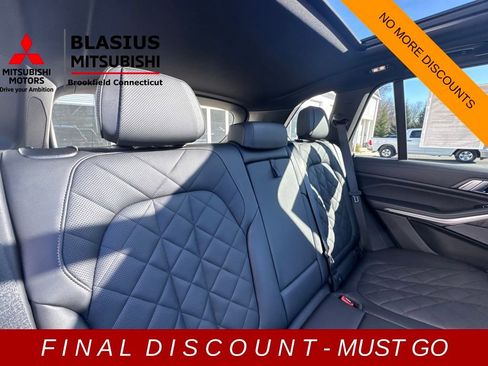 Used 2024 BMW X5 xDrive40i w/ Premium Package image 23