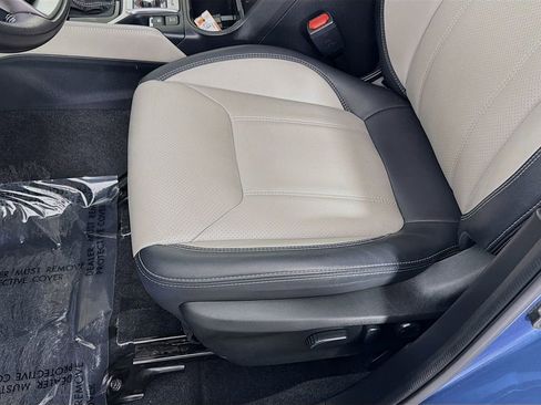 Used 2022 Subaru Forester Limited AWD/4WD image 26