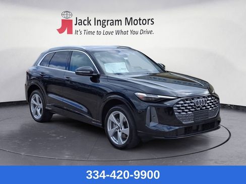 New 2025 Audi Q5 Premium Plus image 7