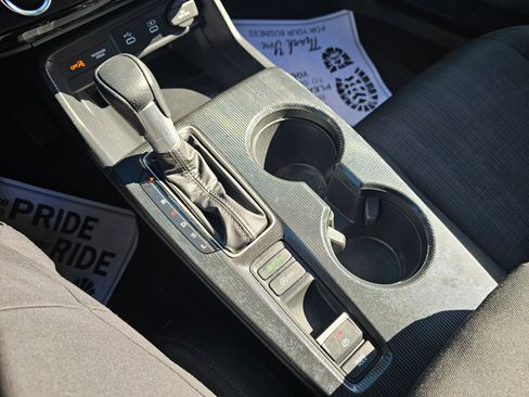 Used 2025 Honda Civic LX image 28