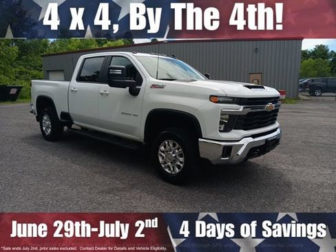 Used 2024 Chevrolet Silverado 2500 LT AWD/4WD image 1