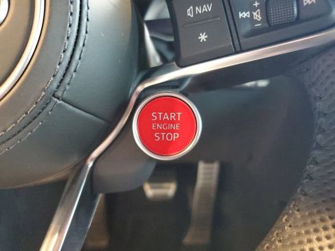 Used 2018 Audi R8 V10 RWD image 20